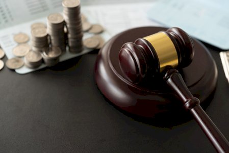 Banking and Finance litigation Service